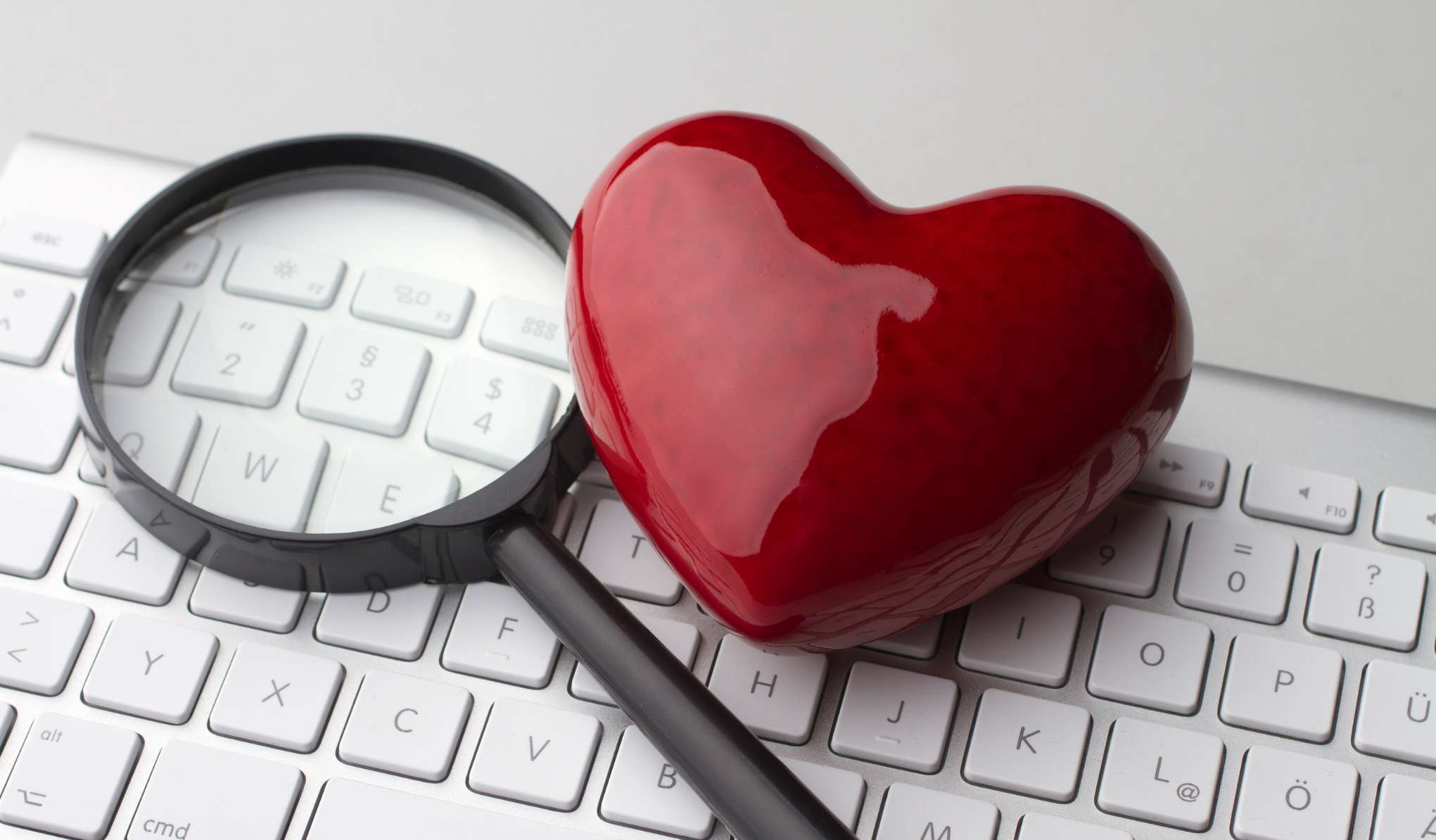 koliko-ljudi-se-upoznaje-online