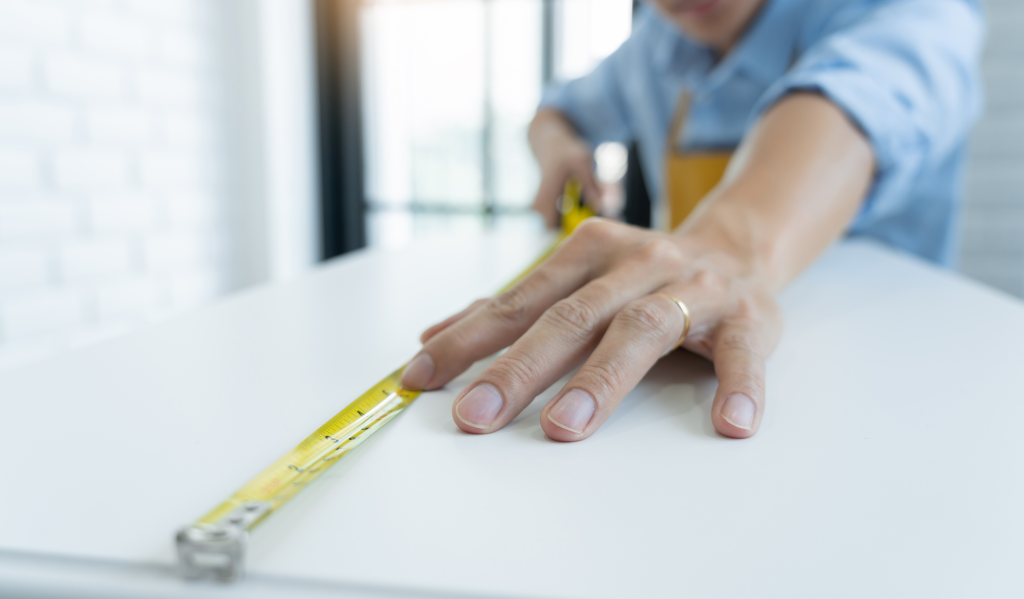 trpezarijski sto alt 