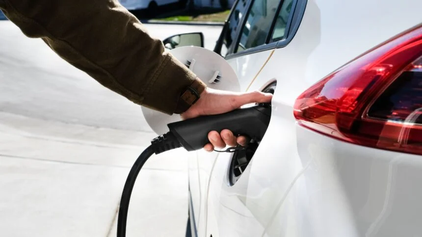 Kada će električni automobili postati jeftiniji od benzinskih?