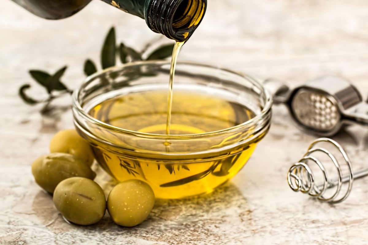 Kako izgubiti kilograme uz pomoć maslinovog ulja