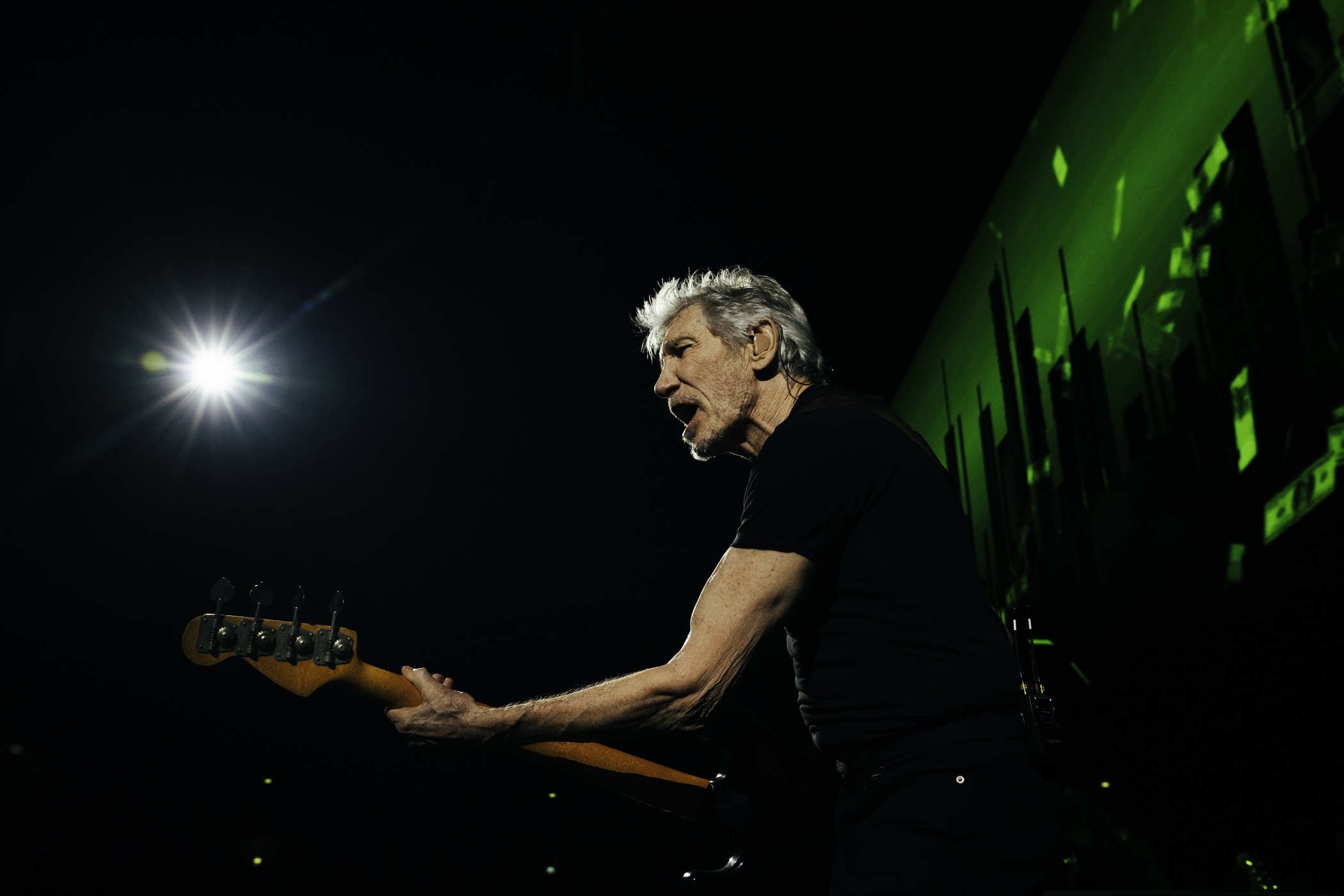 ROGER WATERS