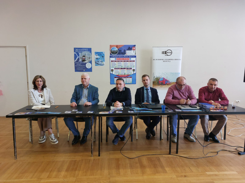 MLADI I ŠKOLE U SAOBRAĆAJU