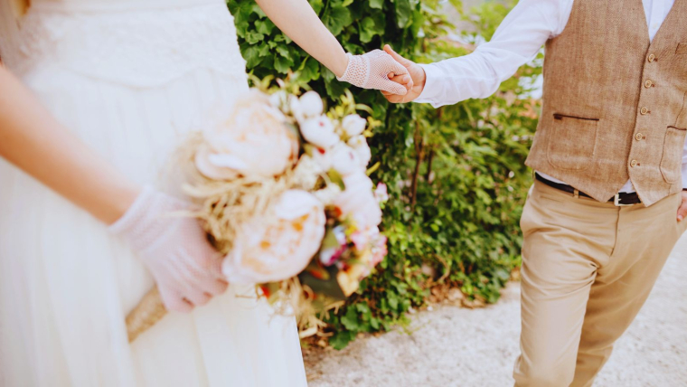 Praznik Mladenci običaji