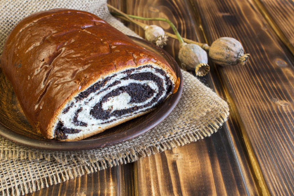 domaća štrudla sa makom