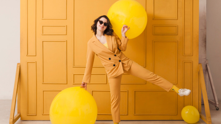 kako nositi žutu boju