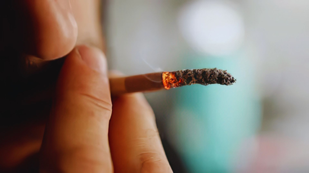 kako ukloniti miris cigareta